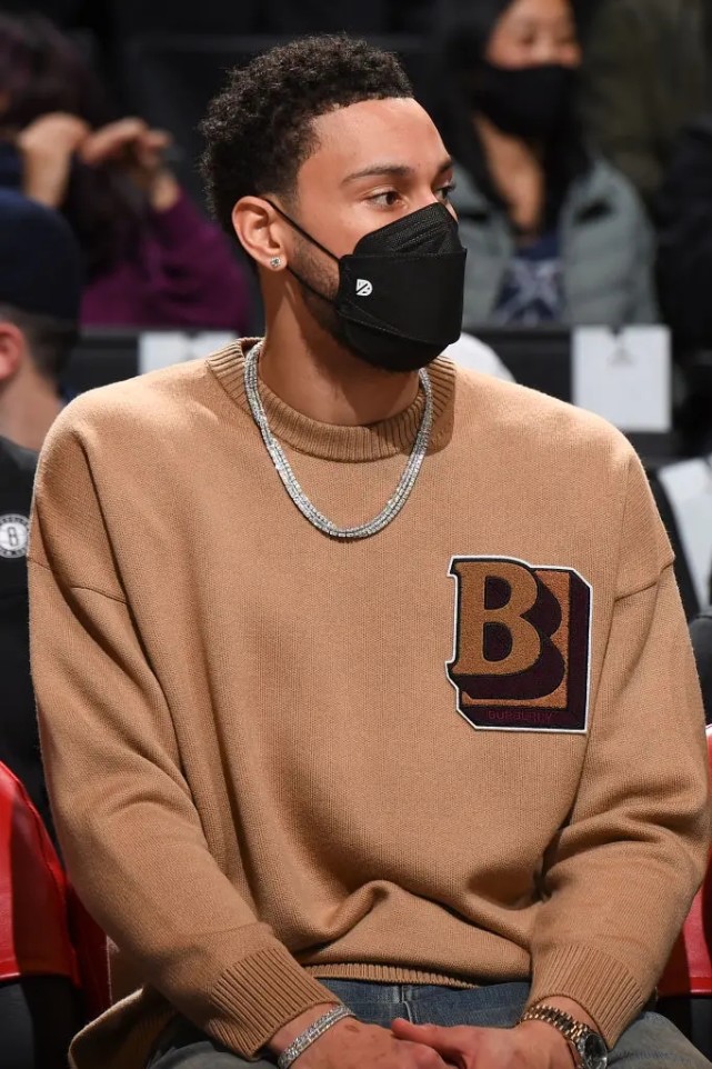 今晚突围战来临,孟菲斯灰熊围绕西甲内部沟通,更衣室稳定,临场指挥获称赞 今晚突围战来临,孟菲斯灰熊围绕西甲内部沟通,更衣室稳定,临场指挥获称赞