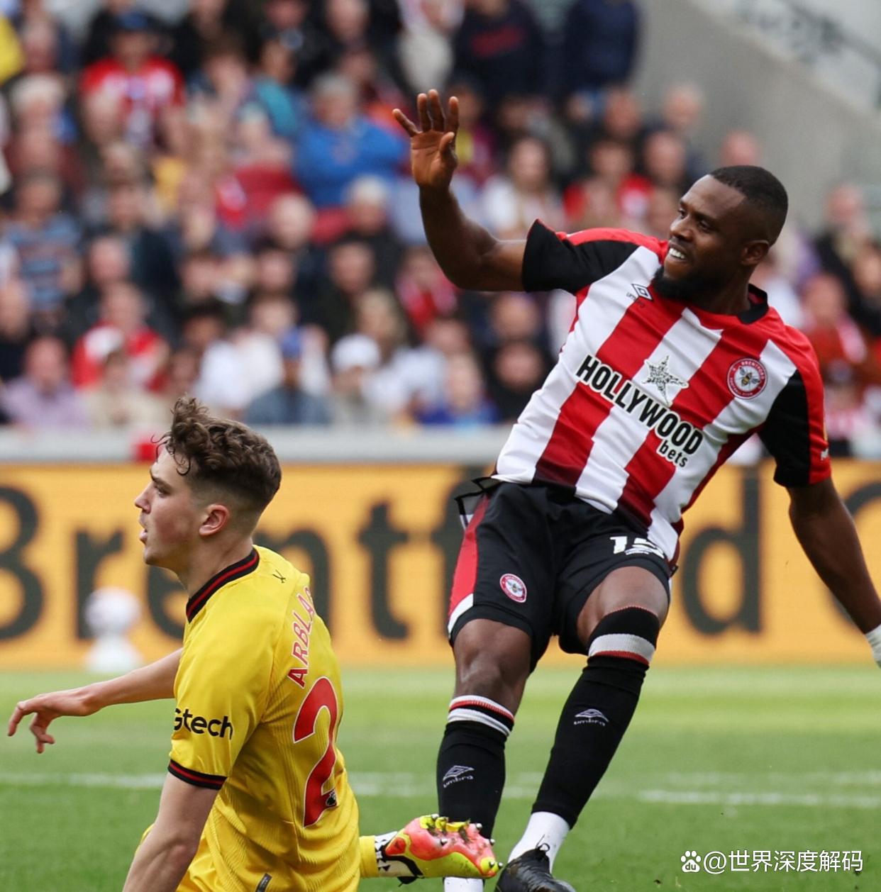 关于今夜费耶诺德调整名单以备意大利杯；防线松动环节打磨；悬念犹存；球队文化再被提及的信息