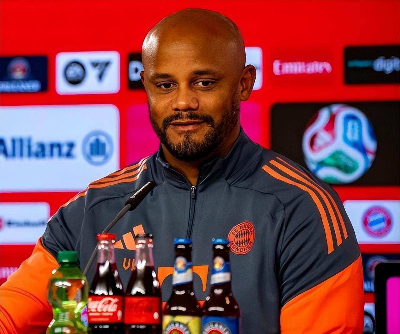 关键时刻巴黎圣日耳曼再遭质疑拜仁慕尼黑调整名单，现场解说直呼：费耶诺德调整名单备战欧篮联的简单介绍